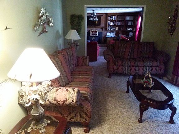 4th image of 3527 Beechwood St