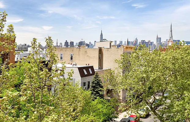 Rented by MNS | media 35