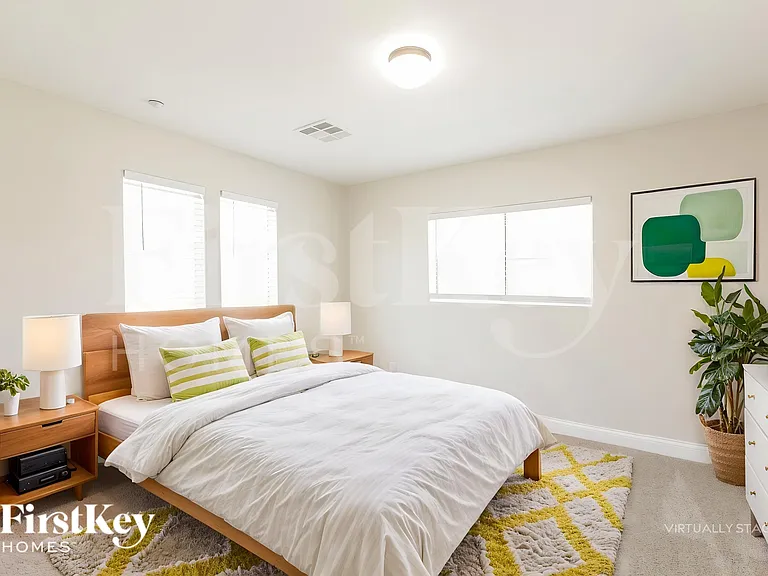 684 Moonlight Stroll St — Photo 13