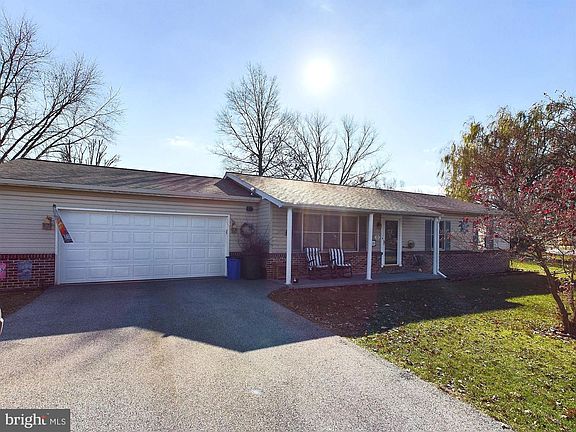 3rd image of 2440 Brougher Ln