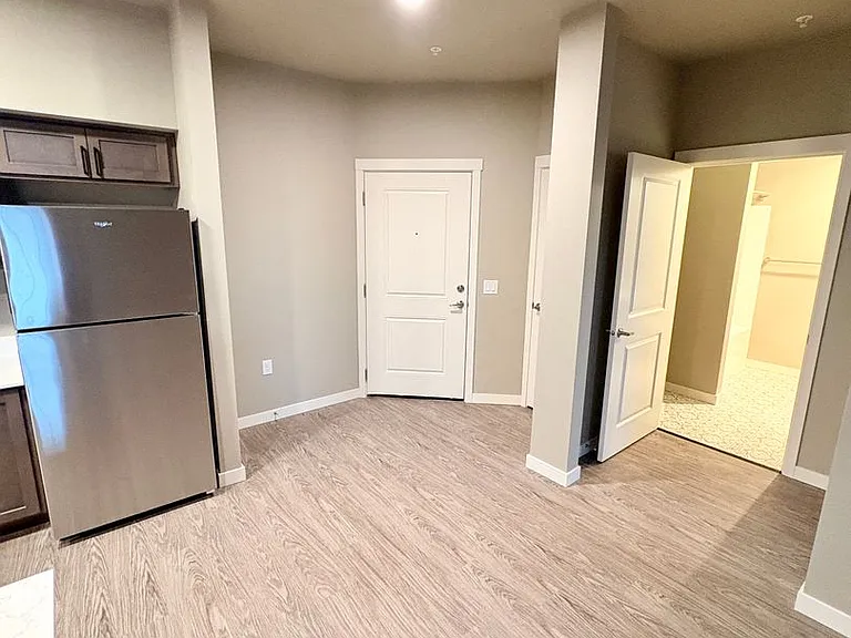 Introducing Dry Canyon Redmond's newest Luxury Apartments — Photo 80