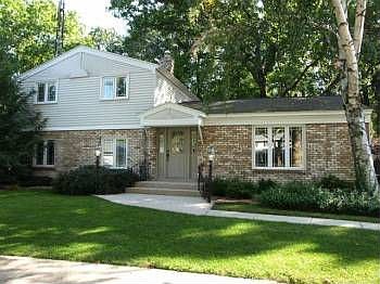 1st image of 2046 Foxboro Ct NW