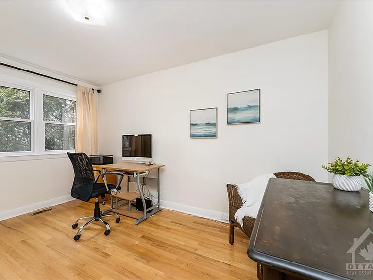 Anna Ave — Photo 8