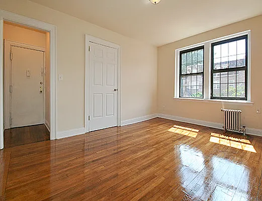 Rented by SW Queens Mezzanine | media 8