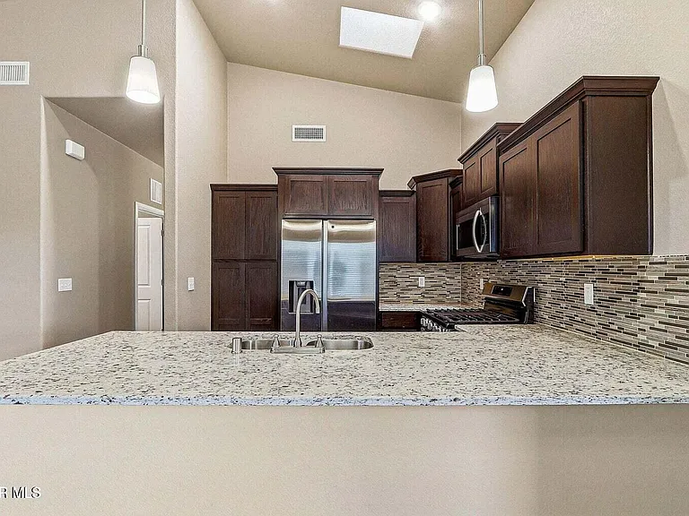 5933 Ruidoso Downs St — Photo 5