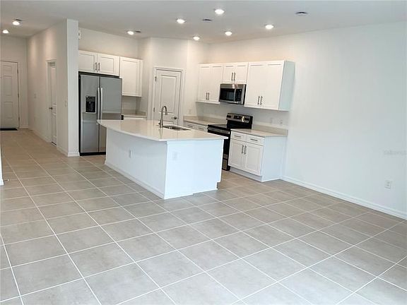 5th image of 3611 Davenport Creek Ct
