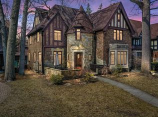 19575 Stratford Rd, Detroit, MI 48221