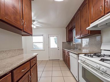 1608 Grismer Ave APT B, Burbank, CA 91504 | Zillow