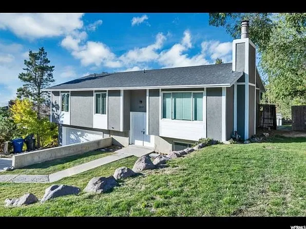 2579 E Cinnabar Ln, Salt Lake City, UT 84121