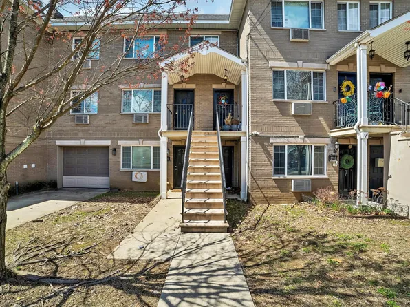 3703 Pratt Avenue #1B, Bronx, NY 10466