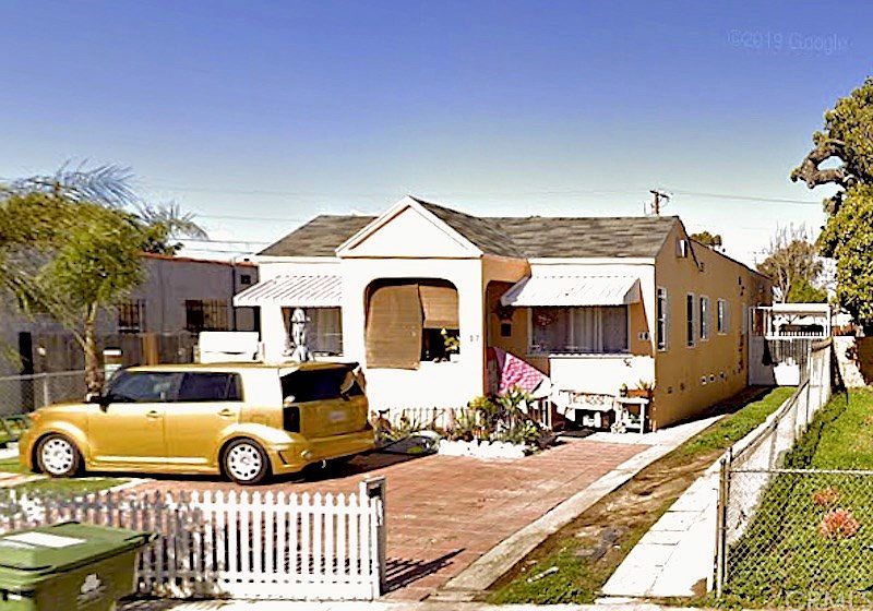 1st image of 407 E 118th Pl