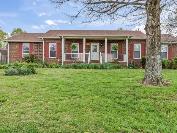 3720 Priest Lake Dr, Nashville, TN 37217