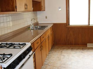 448 S 70th St, Milwaukee, WI 53214