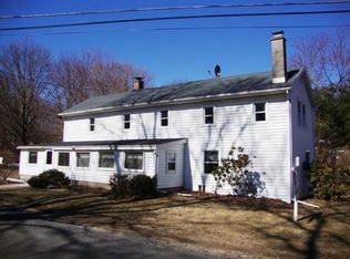 11 Hanley Ln, Albany, NY 12203