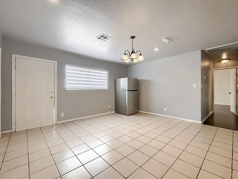 6512 Evergreen Ave — Photo 10