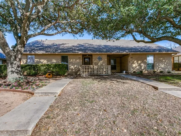 335 Dogwood Dr, Grapevine, TX 76051