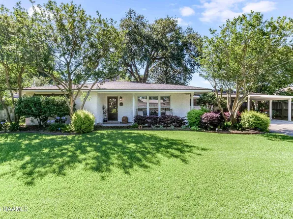 112 Clara Von Dr, Lafayette, LA 70503