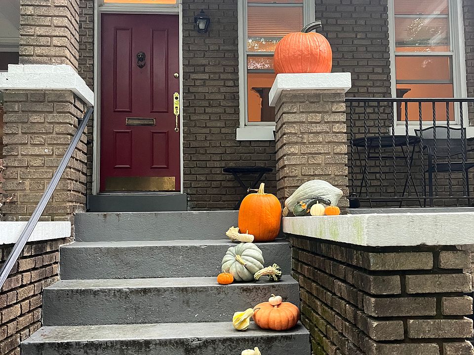 1st image of 235 Tennessee Ave NE