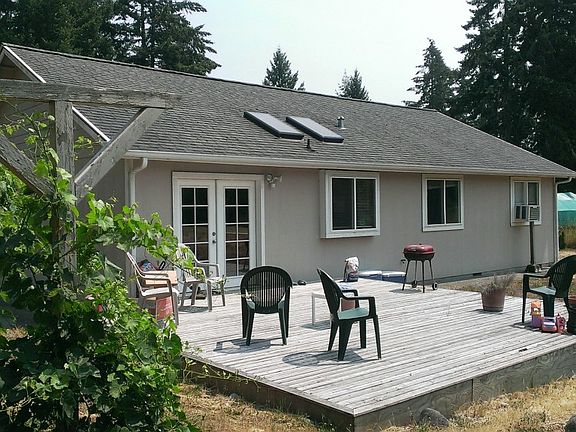 2nd image of 38814 Mountain Hwy E
