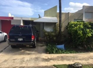 586 Ave Las Flores, Toa Alta, PR 00953