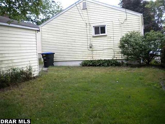 2nd image of 24340 Puritan Ave