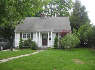 634 Albert Pl, Ridgewood, NJ 07450