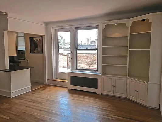 Rented by New York Residence | media 11