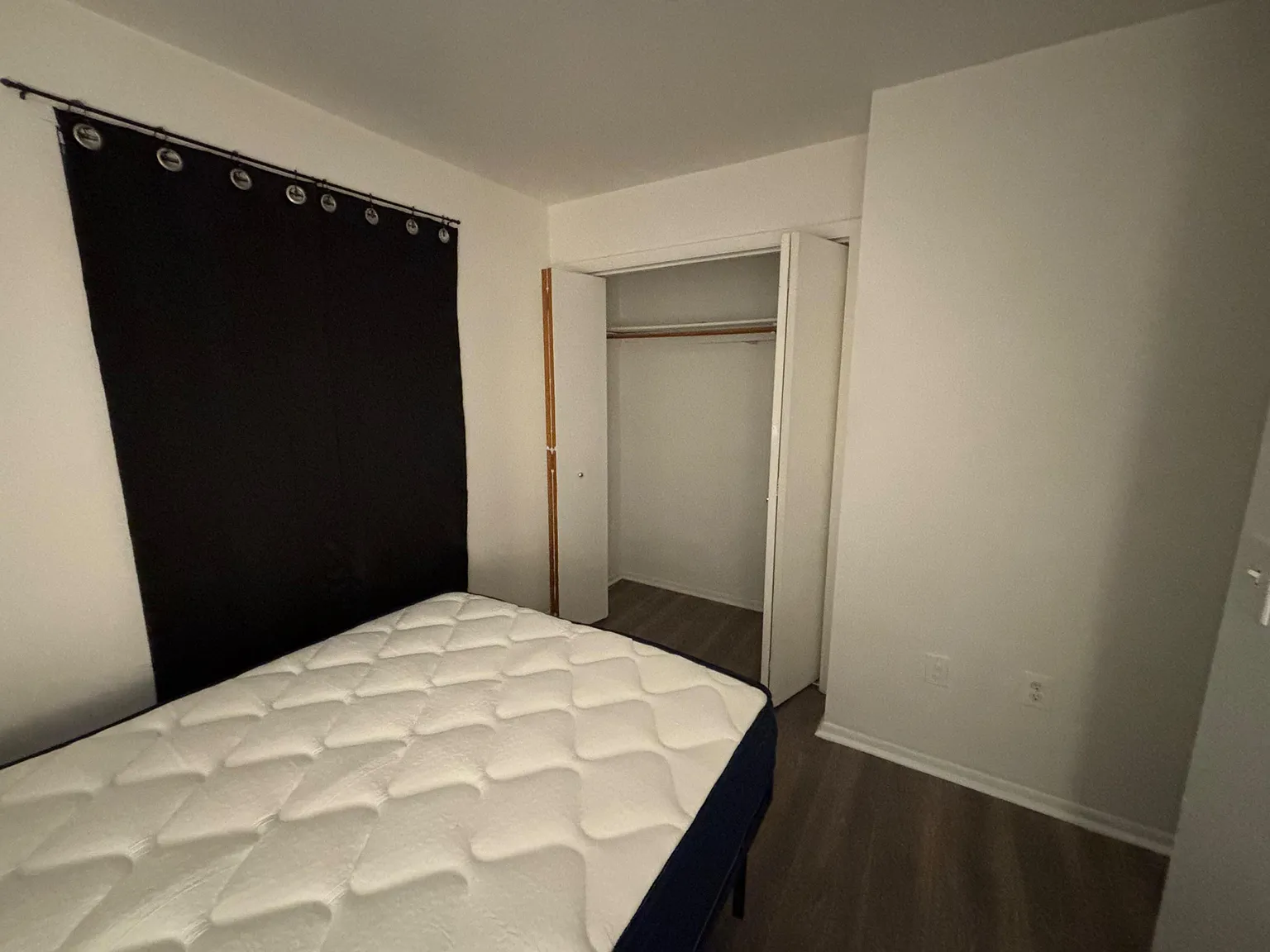 4 bed, 2.0 bath, 1496 sqft, $1,053 — Photo 3