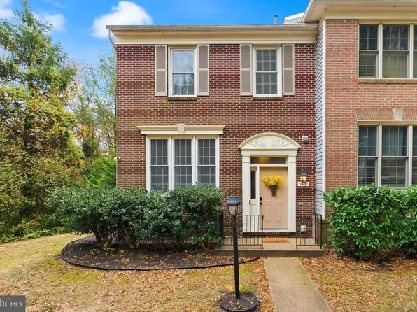3601 Ransom Pl, Alexandria, VA 22306