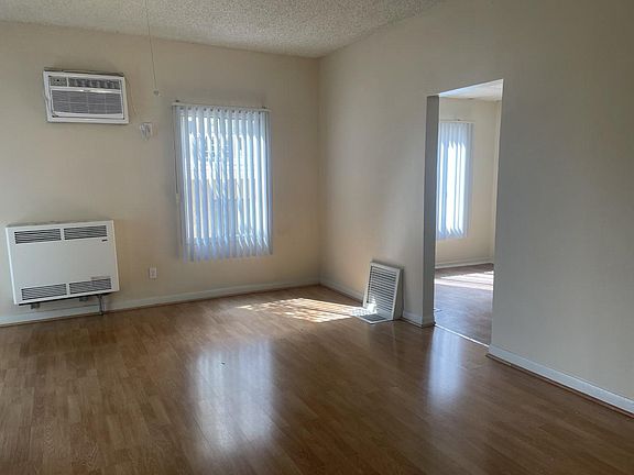 3rd image of 515 E Valencia Ave APT 1