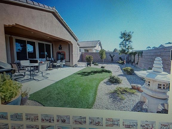 original list photo - back yard