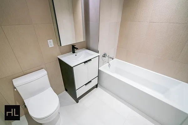 Rented by Highline Residential | media 153