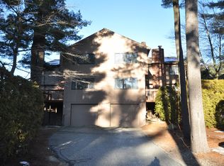44 Spyglass Hill Dr, Ashland, MA 01721