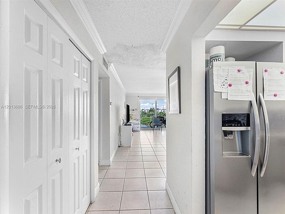 2nd image of 6950 Miami Gardens Dr #2-506