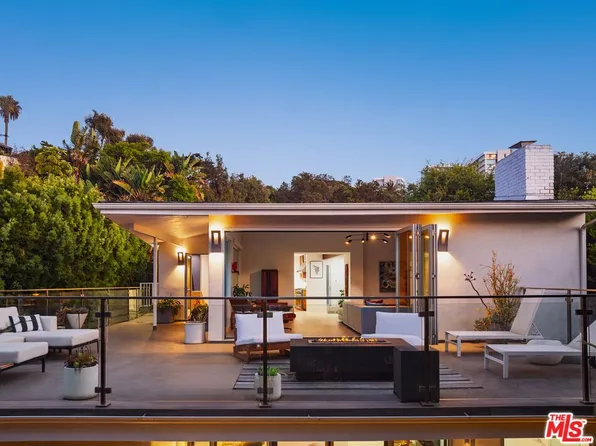 279 Mabery Rd, Santa Monica, CA 90402