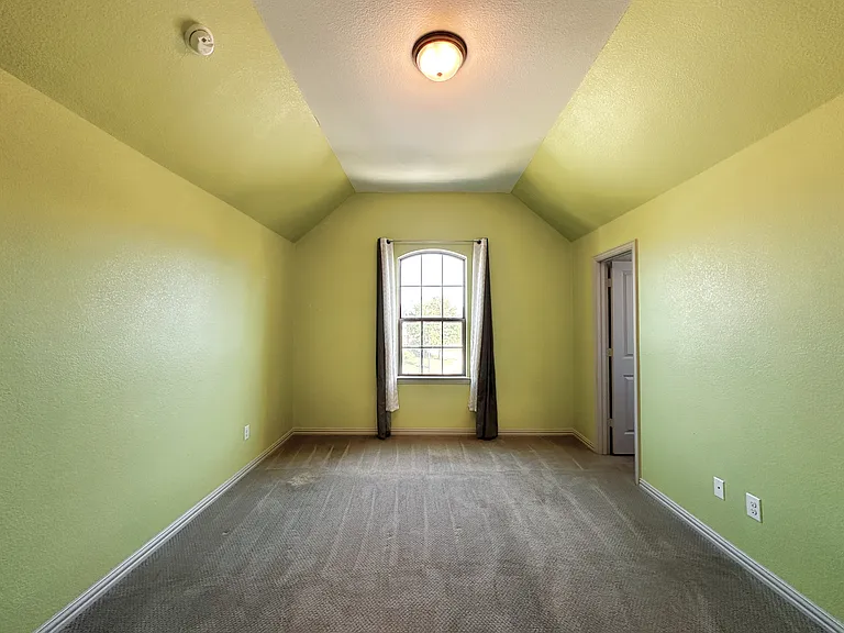 2042 Farmhouse Way — Photo 29