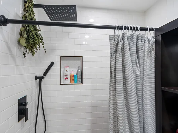 1041 Stonewall Lane image 37 of 48