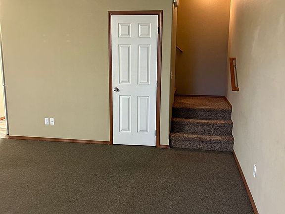 3rd image of 428 E Dalke Ave