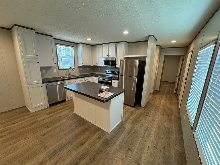 Oak View Landing — Photo 38