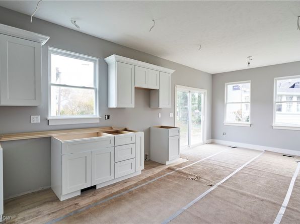 V/l N Beachview Rd, Willoughby, OH 44094