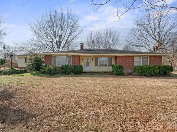 766 Hephzibah Church Rd, Crouse, NC 28033