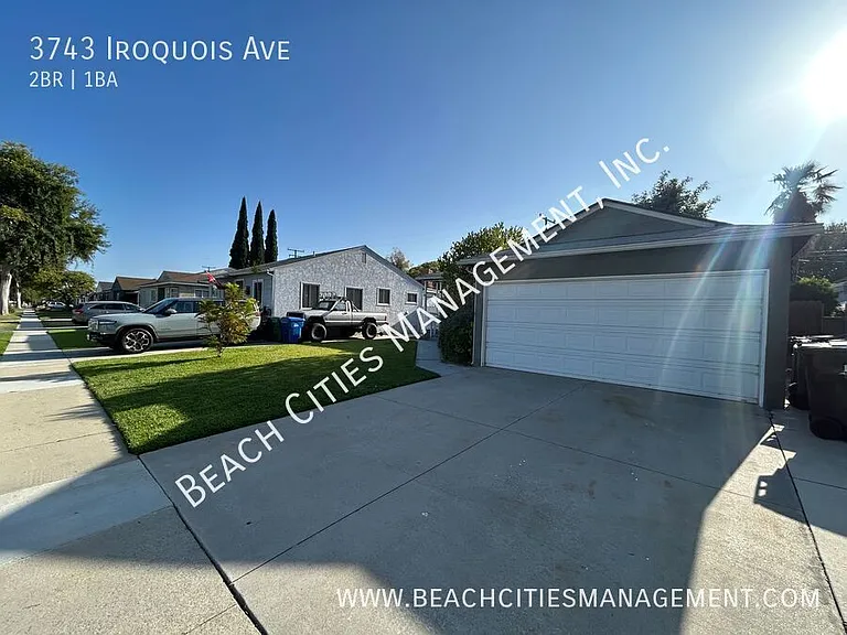 3743 Iroquois Ave — Photo 2