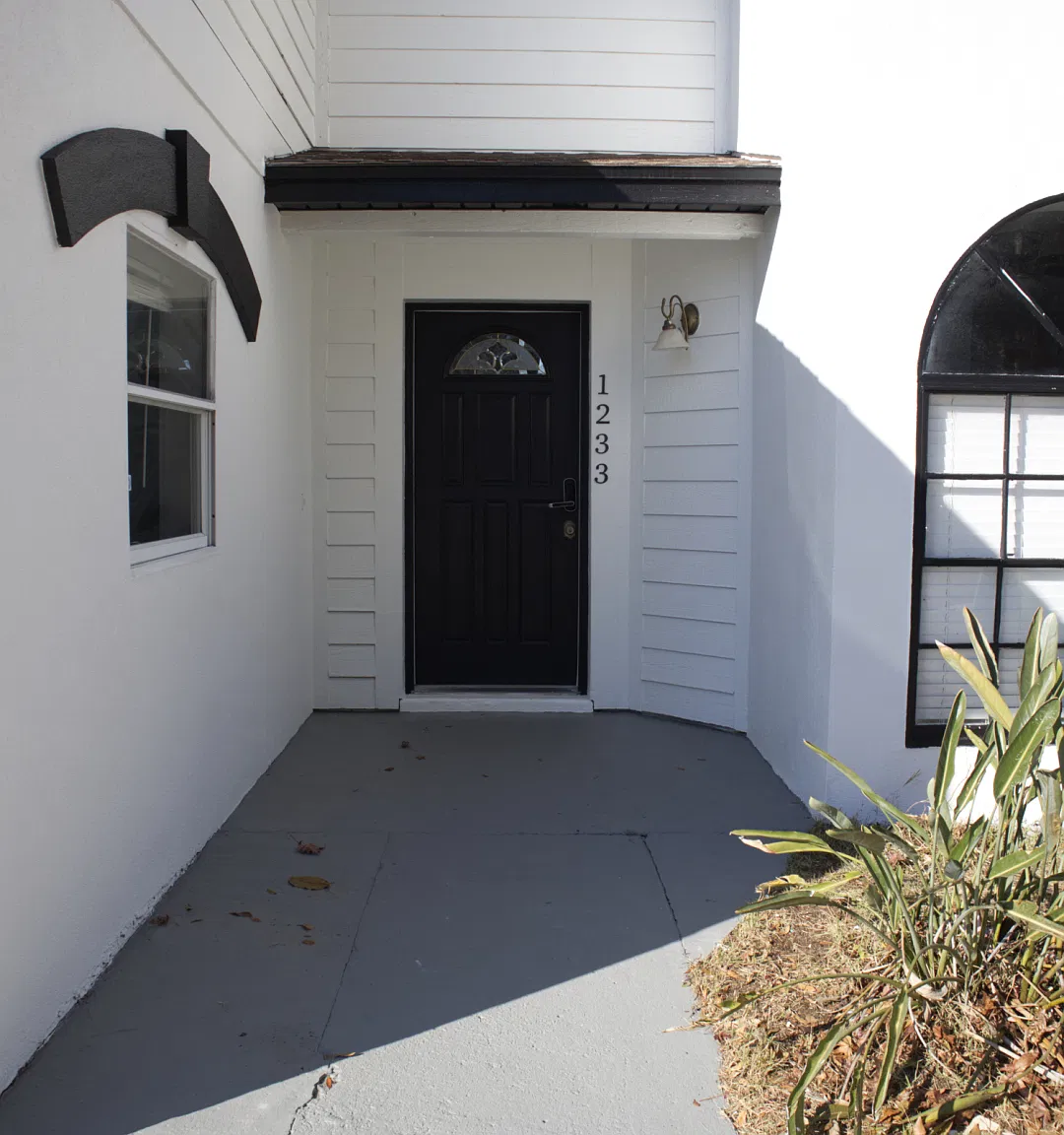 4 bed, 1298 sqft, $2,350 — Photo 2