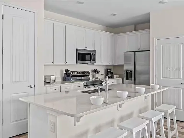 3193 Caribbean Soul Dr — Photo 10