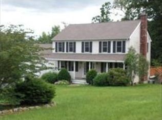 2 Kalen Cir, Milford, MA 01757