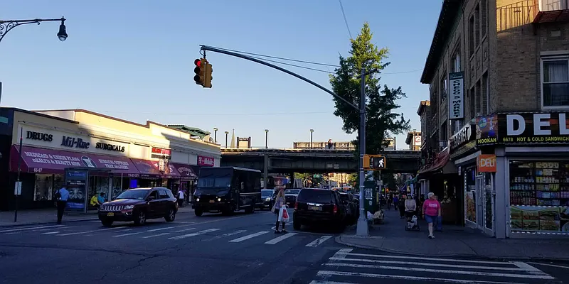 Rented by Chase Global Realty Corp | media 17