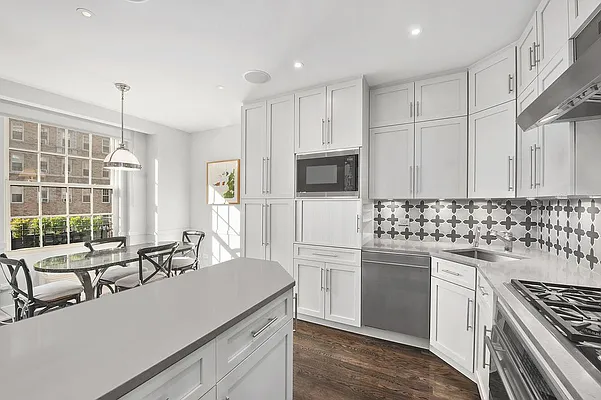 Sold by Corcoran | media 1