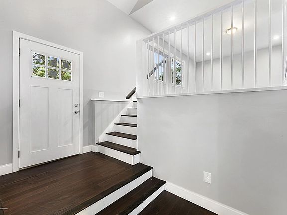 4th image of 1666 Hidden Ln
