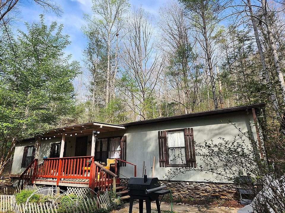 1st image of 251 Robinson Ln