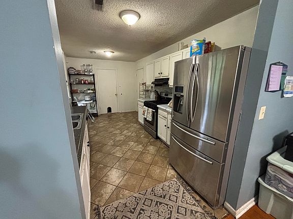 5th image of 4703 Bennington Pl